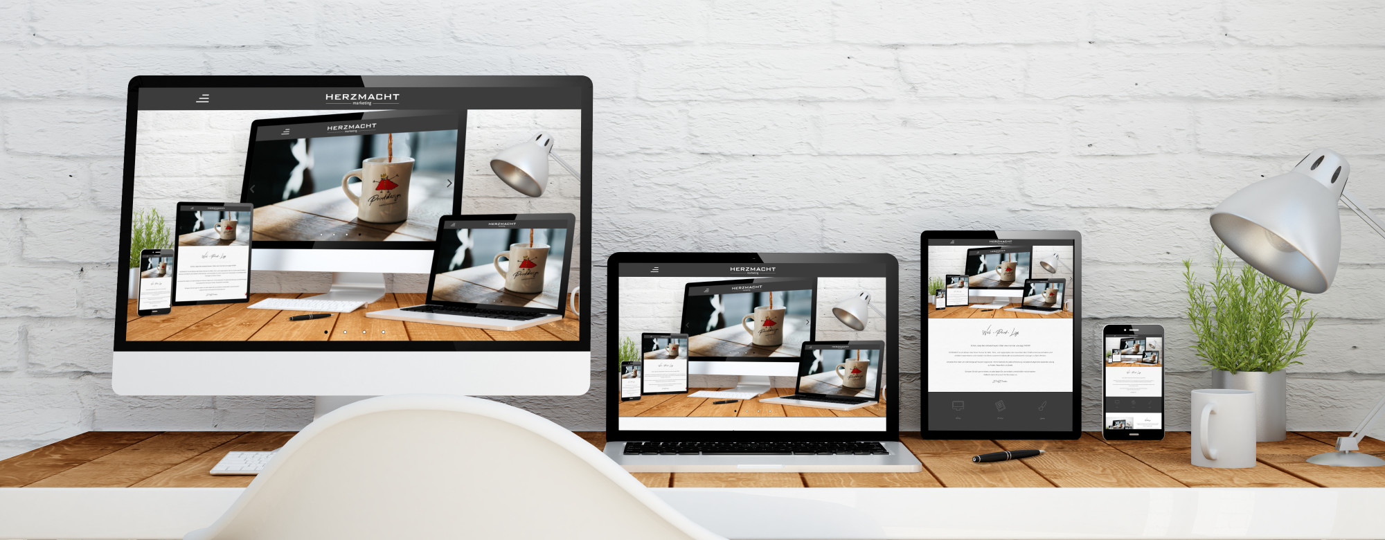 Darstellung von Responsive Webdesign durch unterschiedliche Endgeräte mit dem selben Inhalt | HERZMACHT marketing